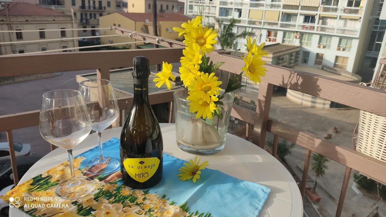 Queen'S House Cefalu Appartamento Vicino Il Mare Εξωτερικό φωτογραφία